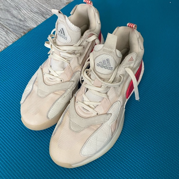 Adidas Off-White ZoneBoost Basketball Sneaker - Picture 5 of 5